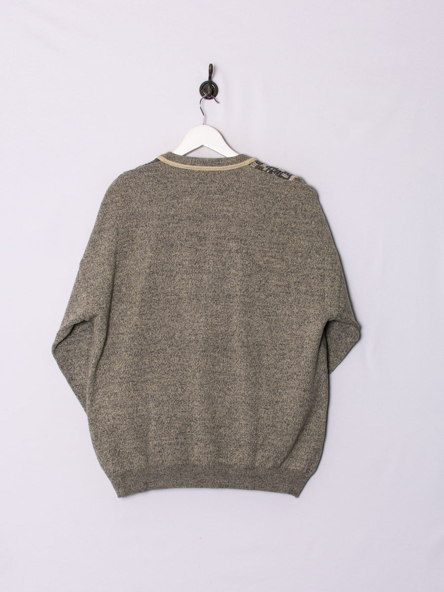 Bueckle V-Neck Sweater