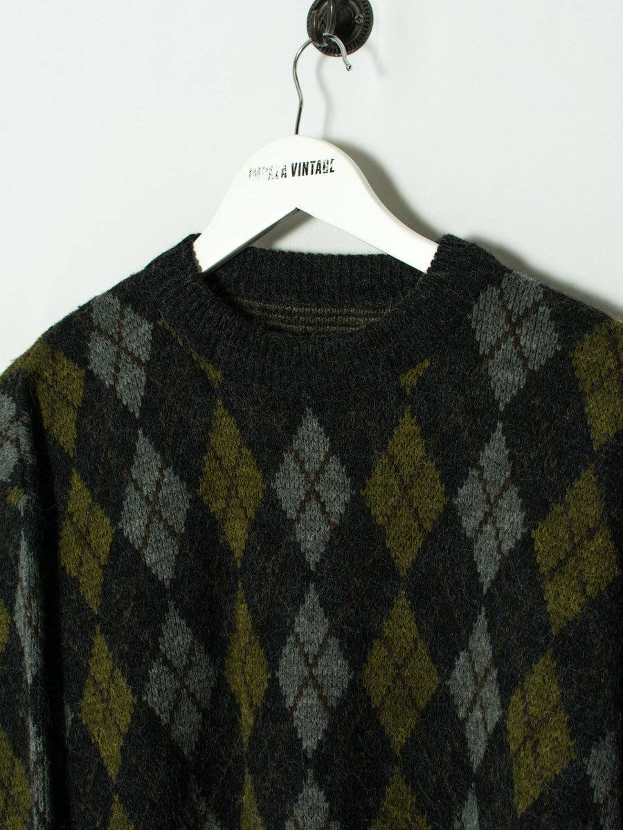 IV Sweater