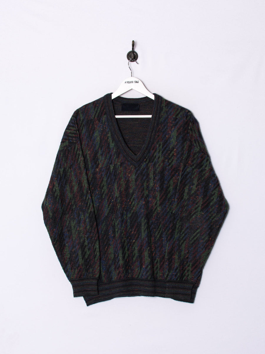 Beltra V-Neck Sweater