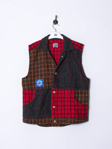 Max Mad House Fleeced Vest