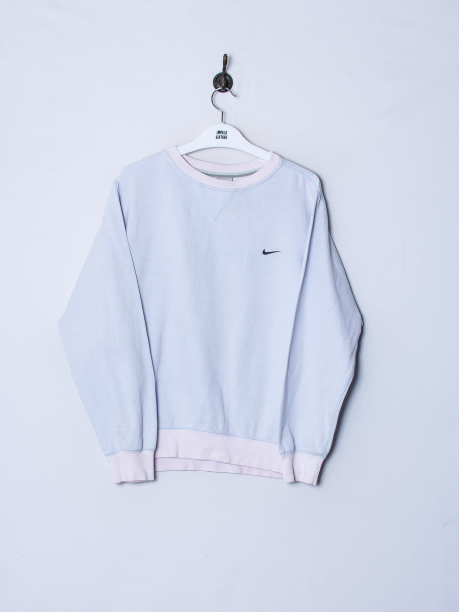 Nike V Sweatshirt