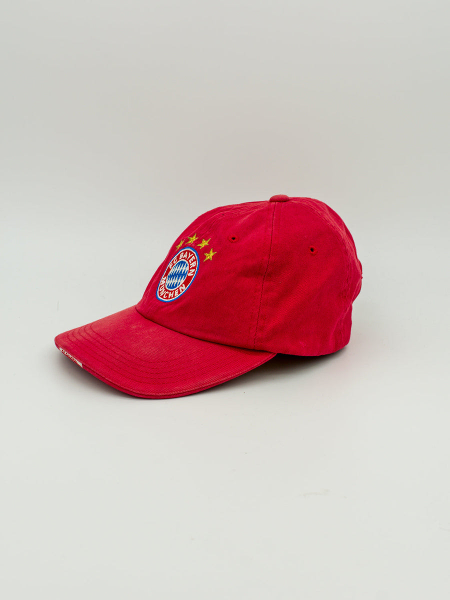 FC Bayern München Official Football Vintage Cap
