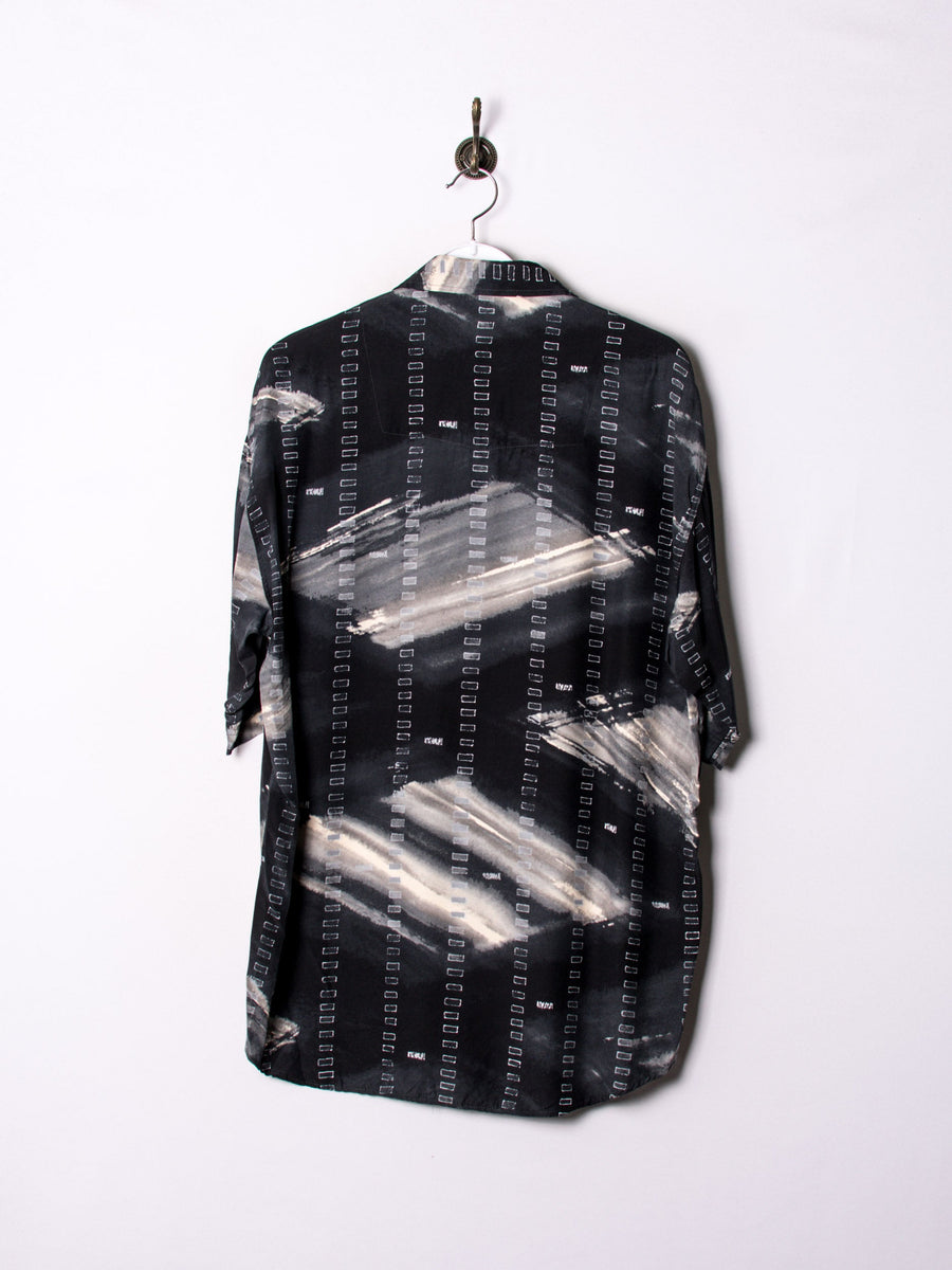 Haupt Dark Shirt