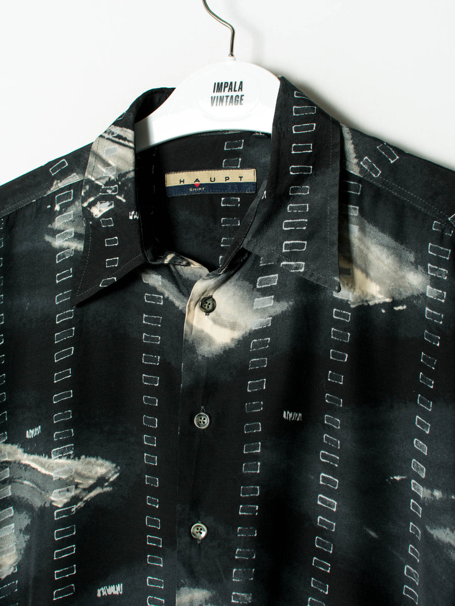 Haupt Dark Shirt