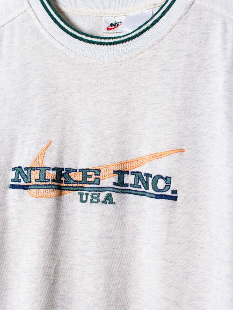 Nike Inc. USA Vintage Sweatshirt
