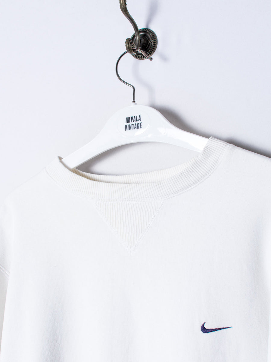 Nike White Roundneck Sweatshirt