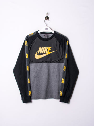 Nike Retro Sleeves Sweatshirt