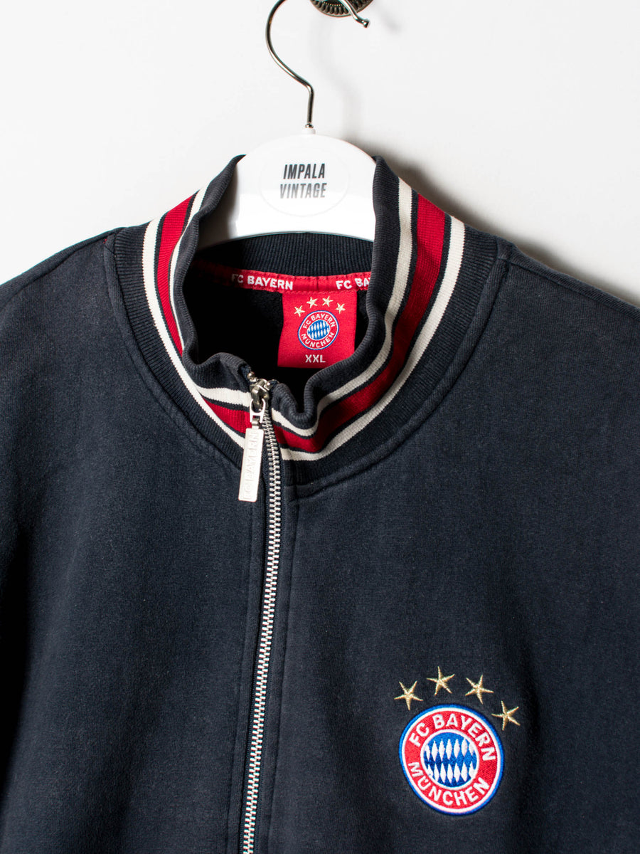 FC Bayern München Official Zipper Sweatshirt
